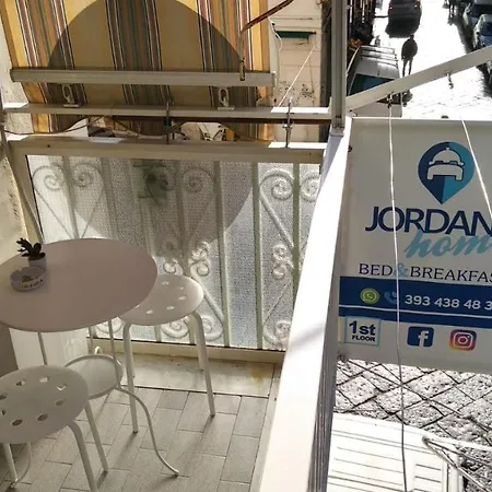 Jordan Home Free Concierg Service Napoli Esterno foto